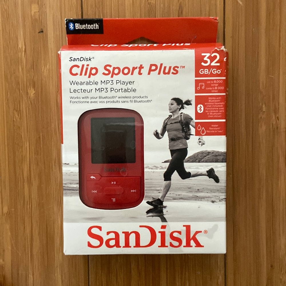 SanDisk Clip Sport Plus Wearable MP3 Player